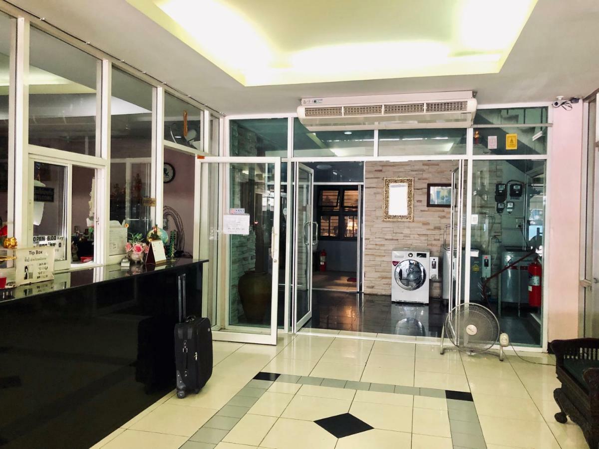 Rajparop Place Bangkok Ngoại thất bức ảnh